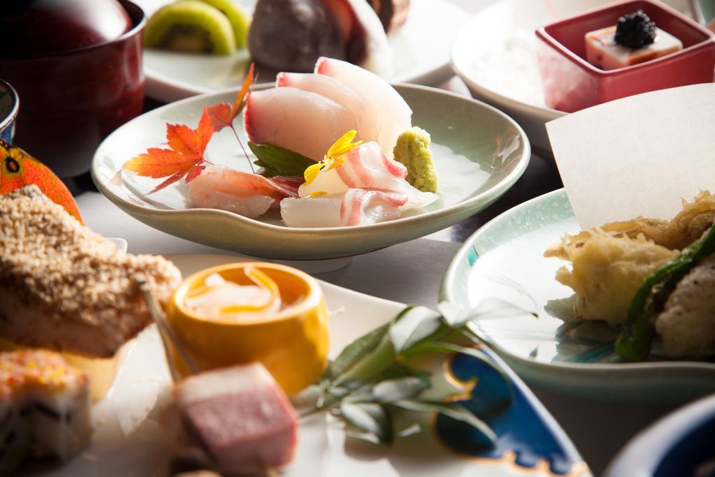 료칸 여명 旅館 黎明 Ryokan Reimei Юфу Екстер'єр фото
