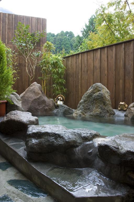 료칸 여명 旅館 黎明 Ryokan Reimei Юфу Екстер'єр фото