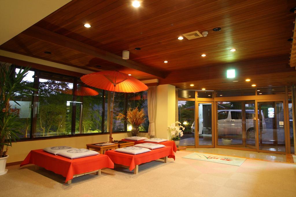료칸 여명 旅館 黎明 Ryokan Reimei Юфу Екстер'єр фото