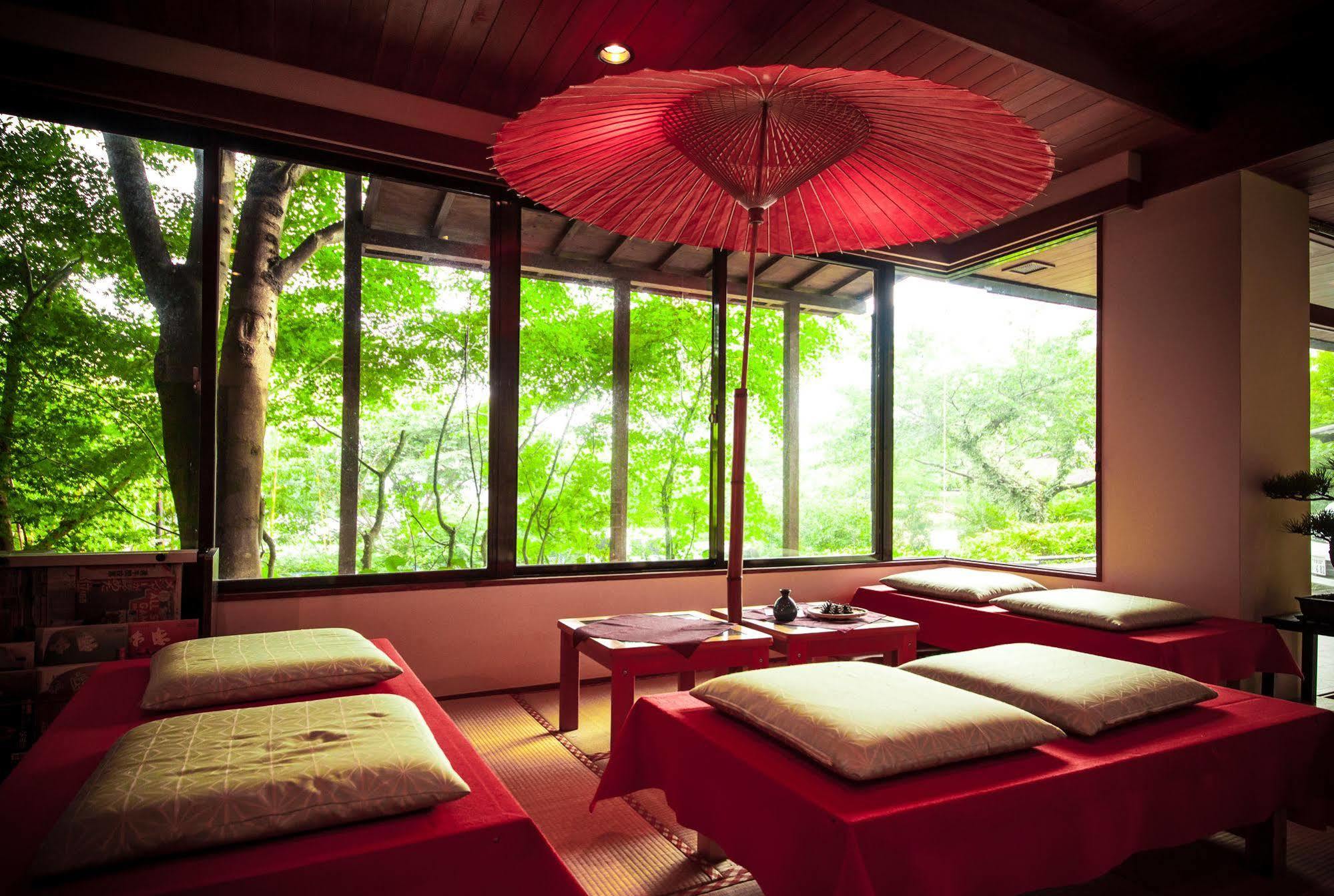 료칸 여명 旅館 黎明 Ryokan Reimei Юфу Екстер'єр фото